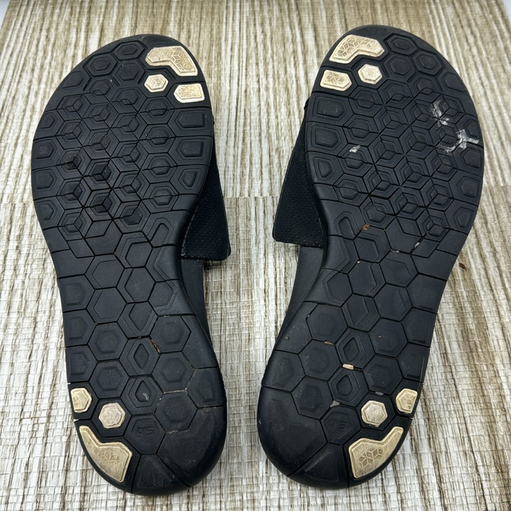 Hurley Slides - Picture 5 of 6